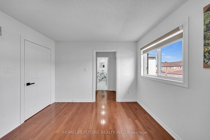 Photo 15 at 262 Helen Avenue, South Unionville, Markham