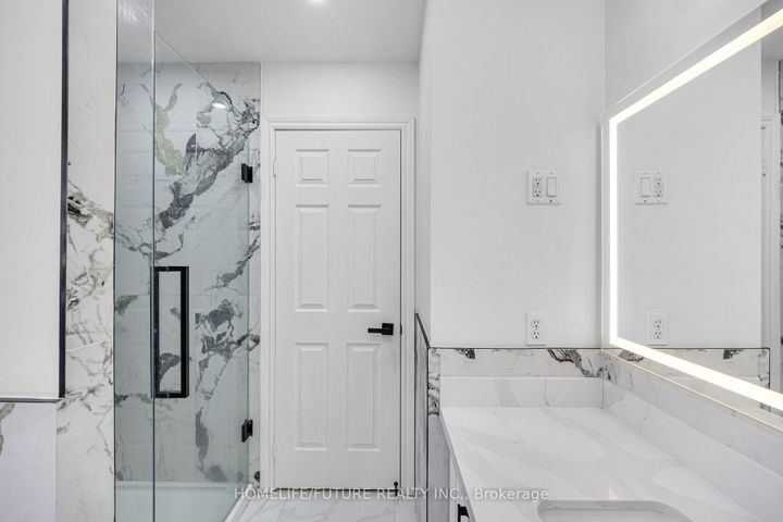 Photo 19 at 262 Helen Avenue, South Unionville, Markham