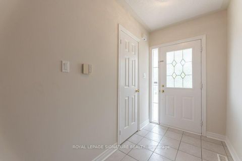 Photo 1 at 55 Pottery Place, East Woodbridge, Vaughan