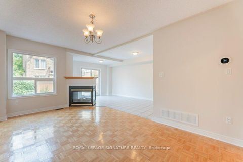 Photo 7 at 55 Pottery Place, East Woodbridge, Vaughan