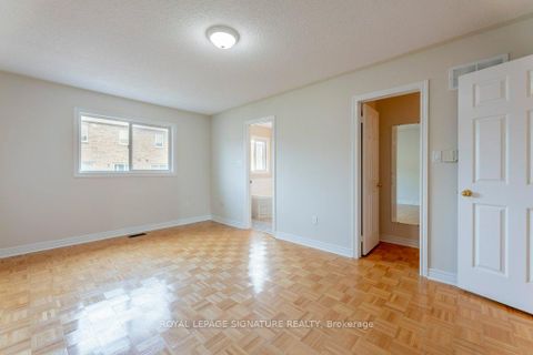 Photo 21 at 55 Pottery Place, East Woodbridge, Vaughan