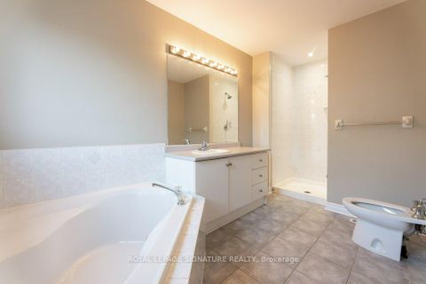 Photo 23 at 55 Pottery Place, East Woodbridge, Vaughan