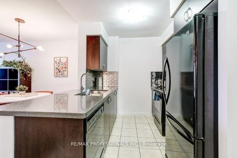 Photo 8 at 930 - 60 Heintzman Street, Junction Area, Toronto