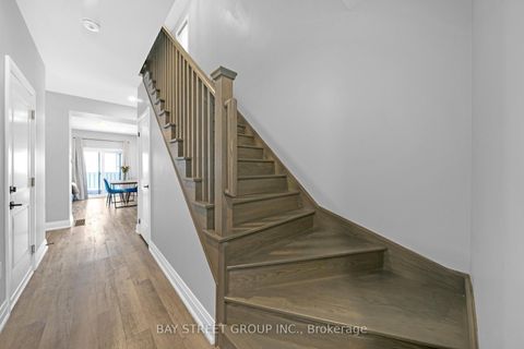 Photo 4 at 22 - 1 Stonehart Lane, East Bayfield, Barrie