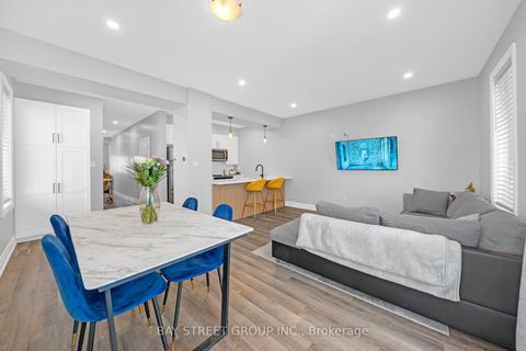 Photo 10 at 22 - 1 Stonehart Lane, East Bayfield, Barrie