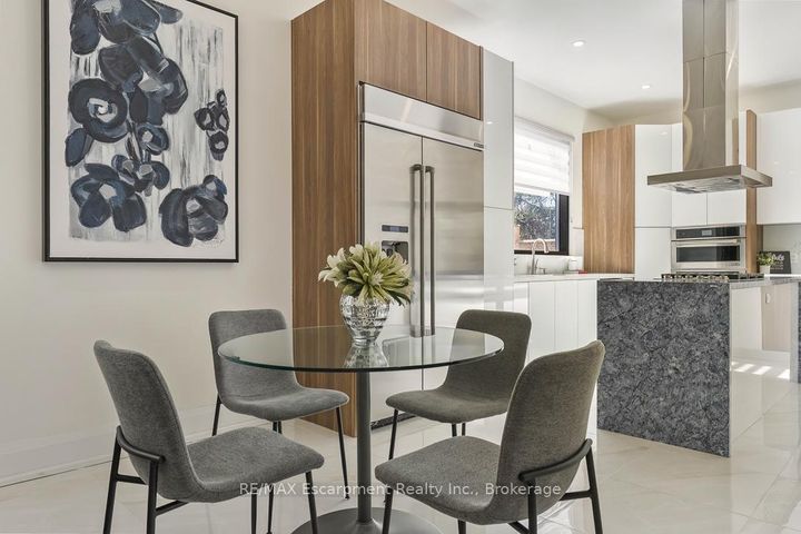 Photo 8 at 1526 Bridge Road, WO West, Oakville