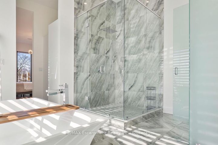 Photo 19 at 1526 Bridge Road, WO West, Oakville