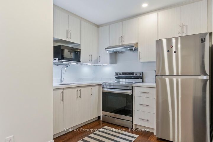 Photo 34 at 1526 Bridge Road, WO West, Oakville