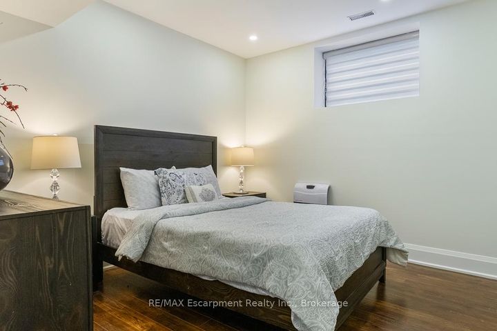 Photo 35 at 1526 Bridge Road, WO West, Oakville