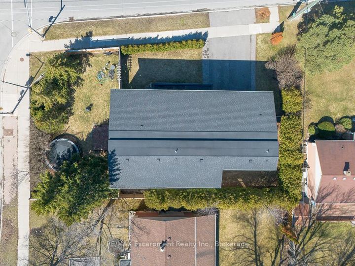 Photo 40 at 1526 Bridge Road, WO West, Oakville