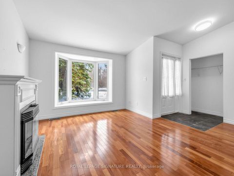 Photo 6 at 284 Guildwood Parkway, Guildwood, Toronto