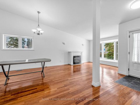 Photo 13 at 284 Guildwood Parkway, Guildwood, Toronto