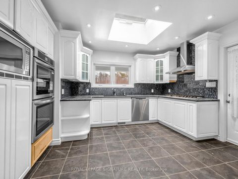 Photo 24 at 284 Guildwood Parkway, Guildwood, Toronto