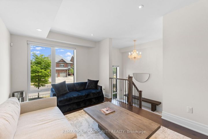 Photo 4 at 40 Crimson Forest Drive, Patterson, Vaughan