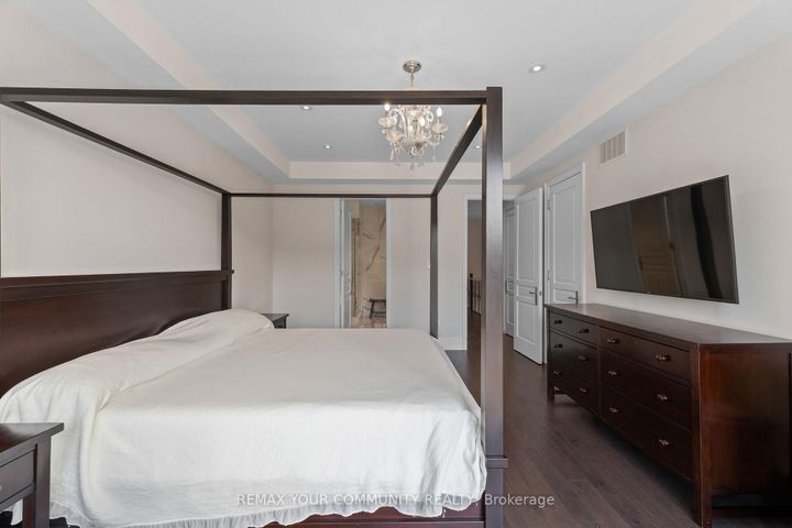 Photo 22 at 40 Crimson Forest Drive, Patterson, Vaughan