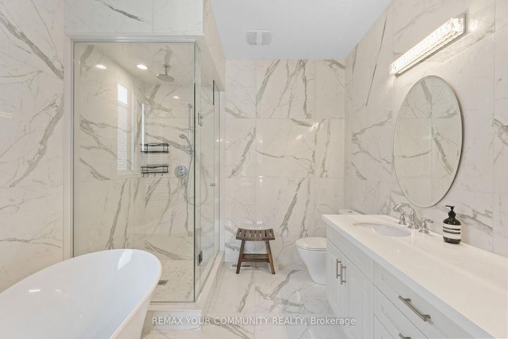 Photo 23 at 40 Crimson Forest Drive, Patterson, Vaughan