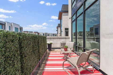 Photo 19 at 40 Crimson Forest Drive, Patterson, Vaughan