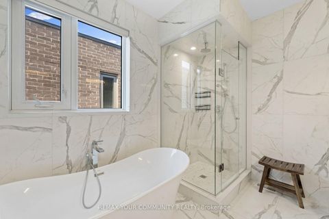 Photo 24 at 40 Crimson Forest Drive, Patterson, Vaughan