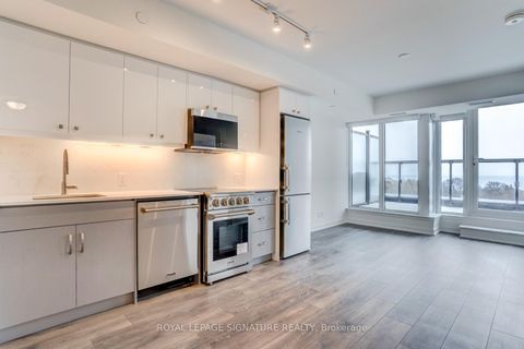 Photo 3 at 814 - 2 Manderley Drive, Cliffside, Toronto