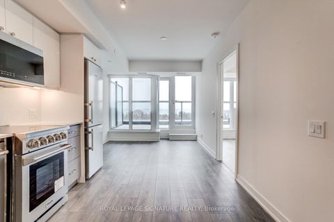 Photo 4 at 814 - 2 Manderley Drive, Cliffside, Toronto