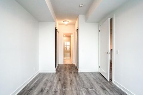 Photo 13 at 814 - 2 Manderley Drive, Cliffside, Toronto