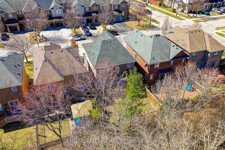 Photo 13 at 311 Duskywing Way, BR Bronte, Oakville