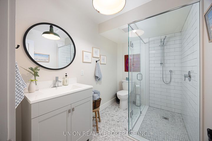 Photo 24 at 2 Hilo Road, Long Branch, Toronto