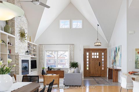 Photo 1 at 2 Hilo Road, Long Branch, Toronto