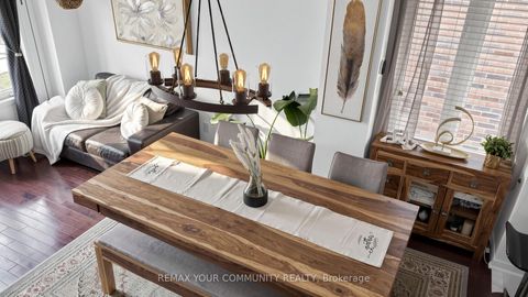 Photo 7 at 71 Odoardo Disanto Circle, CFB, Toronto