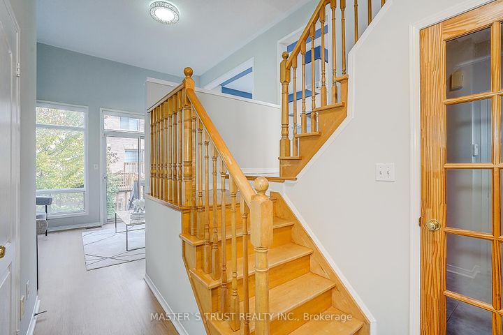 Photo 5 at 48 - 5535 Glen Erin Drive, Central Erin Mills, Mississauga