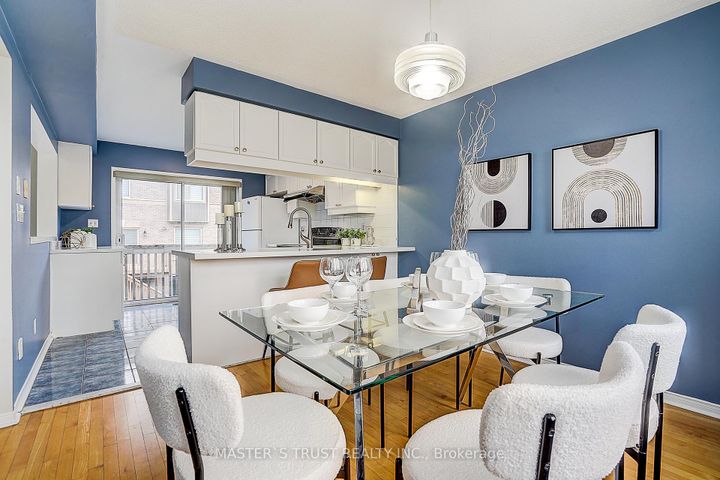 Photo 15 at 48 - 5535 Glen Erin Drive, Central Erin Mills, Mississauga