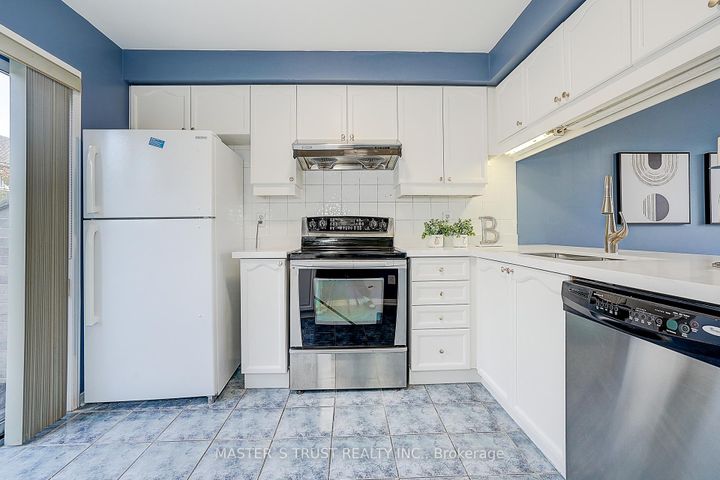 Photo 20 at 48 - 5535 Glen Erin Drive, Central Erin Mills, Mississauga