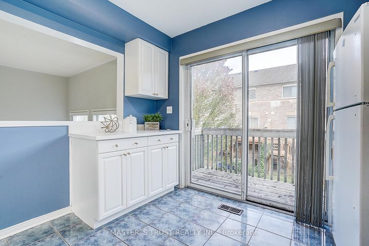 Photo 21 at 48 - 5535 Glen Erin Drive, Central Erin Mills, Mississauga