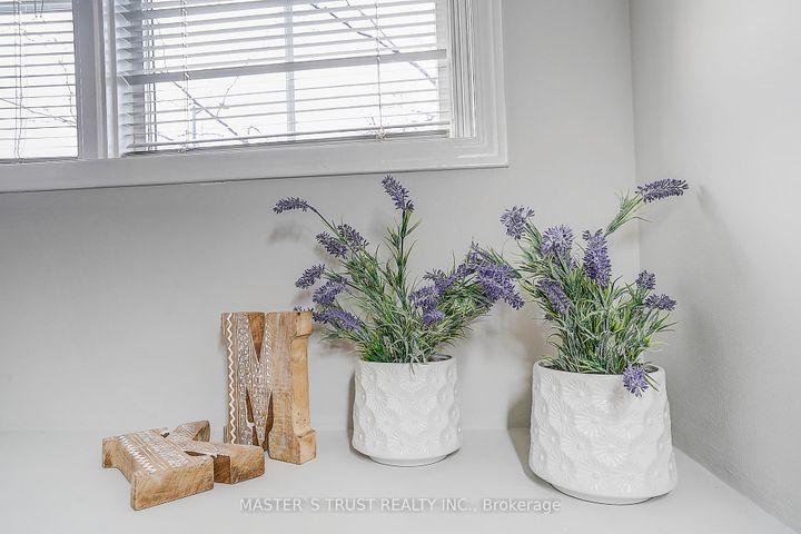 Photo 36 at 48 - 5535 Glen Erin Drive, Central Erin Mills, Mississauga