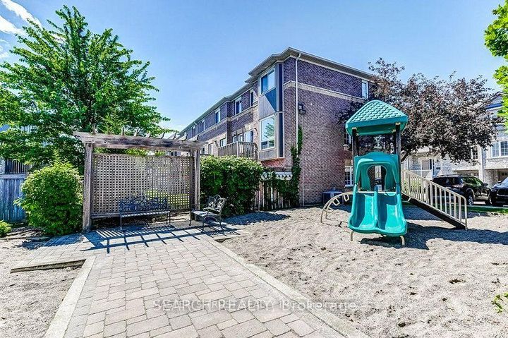 Photo 41 at 48 - 5535 Glen Erin Drive, Central Erin Mills, Mississauga