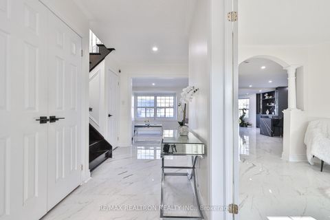 Photo 5 at 25 Highcastle Avenue, Keswick North, Georgina