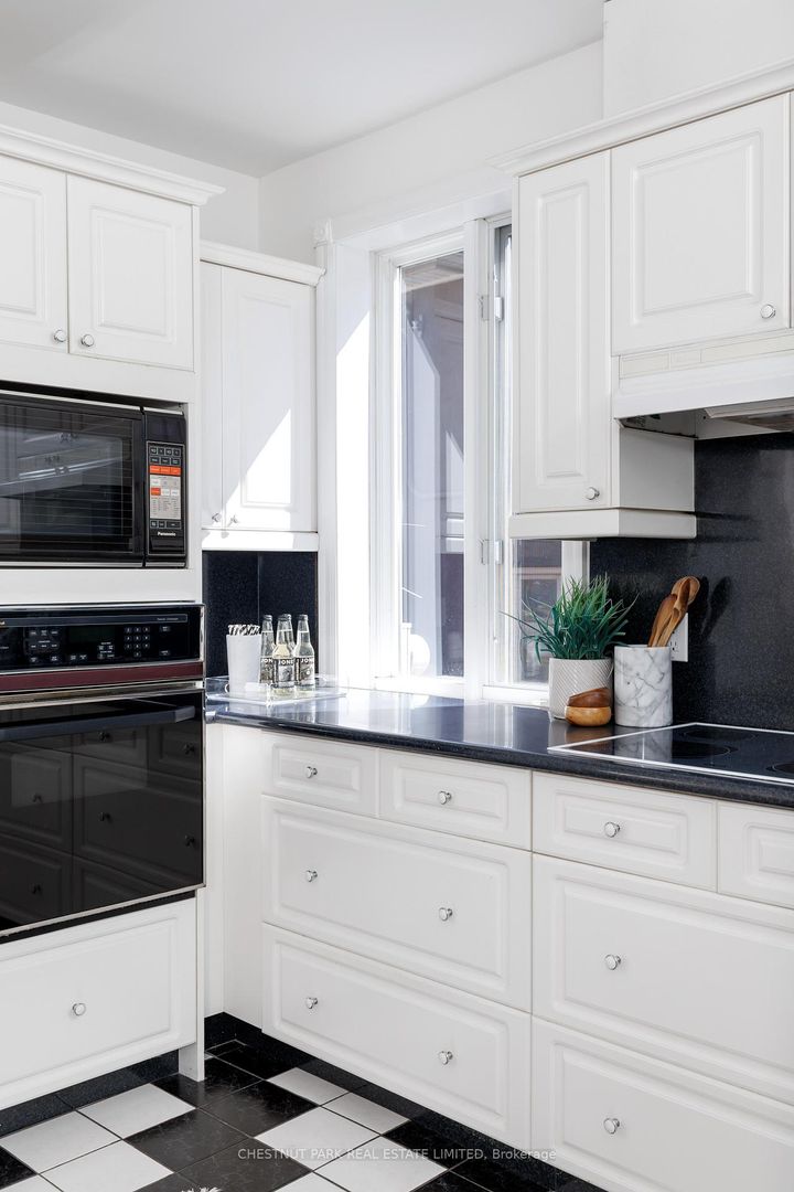 Photo 16 at 264 Oriole Parkway, Eglinton, Toronto