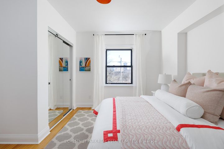 Photo 34 at 264 Oriole Parkway, Eglinton, Toronto