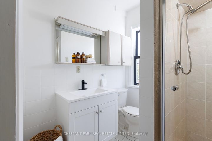 Photo 36 at 264 Oriole Parkway, Eglinton, Toronto