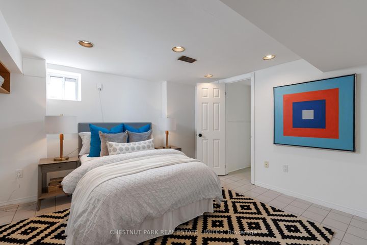 Photo 41 at 264 Oriole Parkway, Eglinton, Toronto