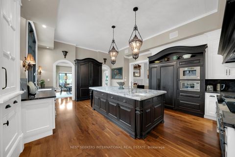 Photo 6 at 111 Manitou Drive, King City, King