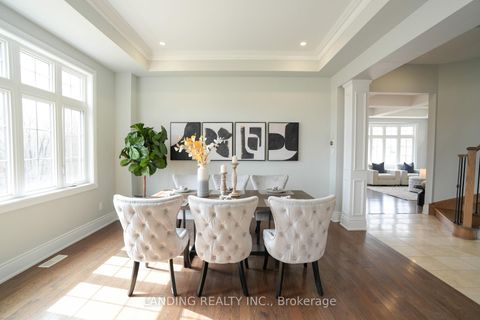 Photo 5 at 118 Burns Boulevard, King City, King