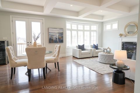 Photo 10 at 118 Burns Boulevard, King City, King