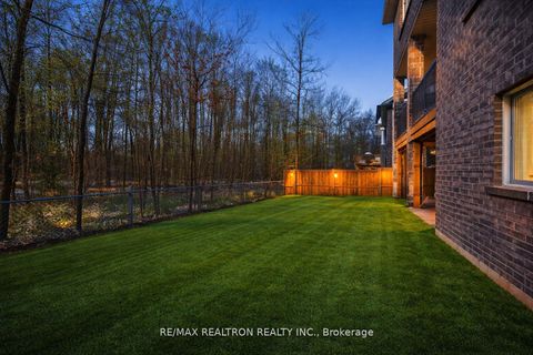 Photo 2 at 27 Franklin Trail, Rural Barrie Southwest, Barrie