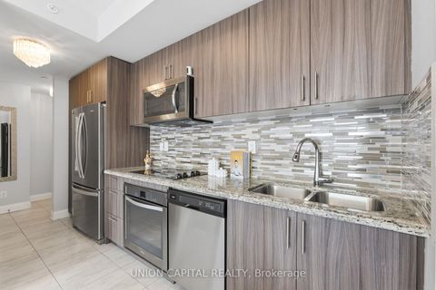 Photo 1 at 412 - 112 Woodbridge Avenue, West Woodbridge, Vaughan