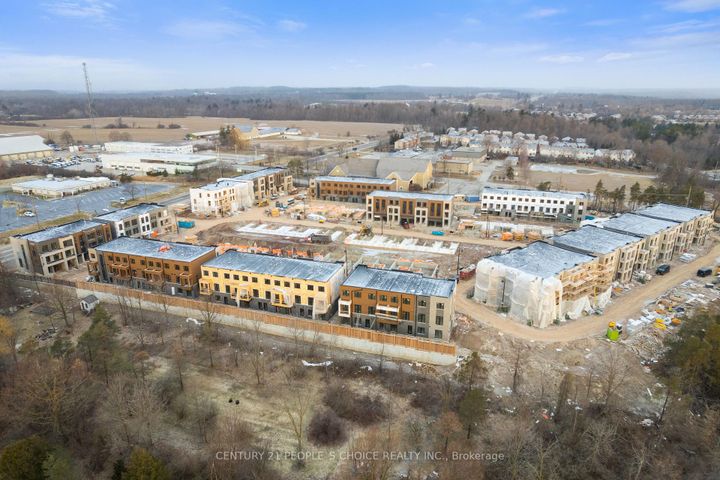 Photo 5 at 404 - 11571 Trafalgar Road, Georgetown, Halton Hills