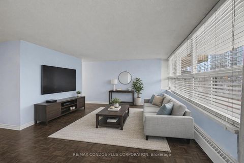 Photo 4 at 208 - 5949 Yonge Street W, Newtonbrook East, Toronto