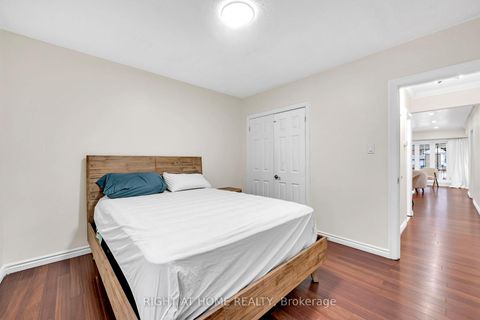 Photo 21 at 5 Hollingworth Drive, Dorset Park, Toronto