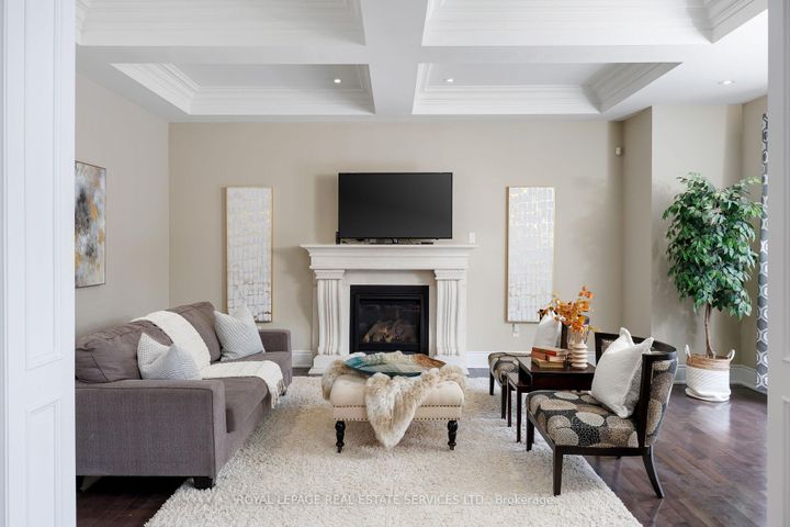 Photo 15 at 125 Paliser Court, SW Southwest, Oakville