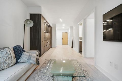 Photo 12 at 813 - 15 Mercer Street, Waterfront Communities C1, Toronto